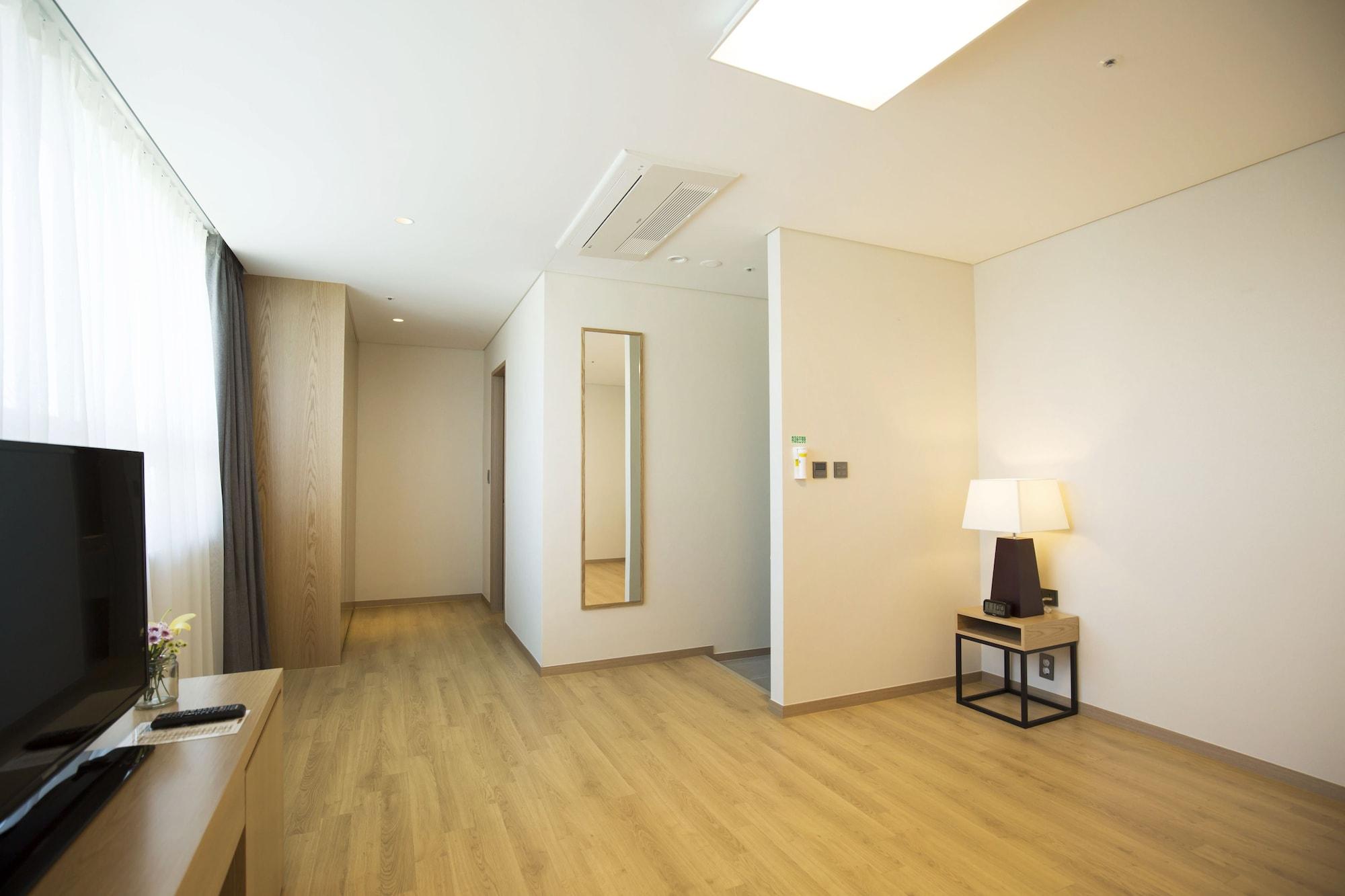 Best Western Haeundae Hotel Busan Esterno foto