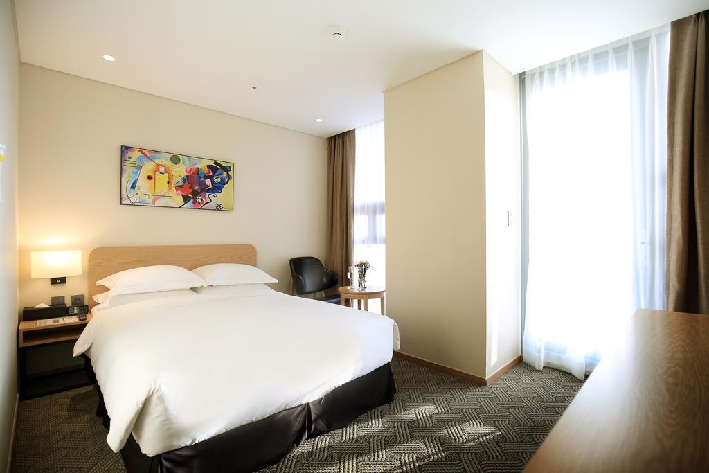 Best Western Haeundae Hotel Busan Esterno foto