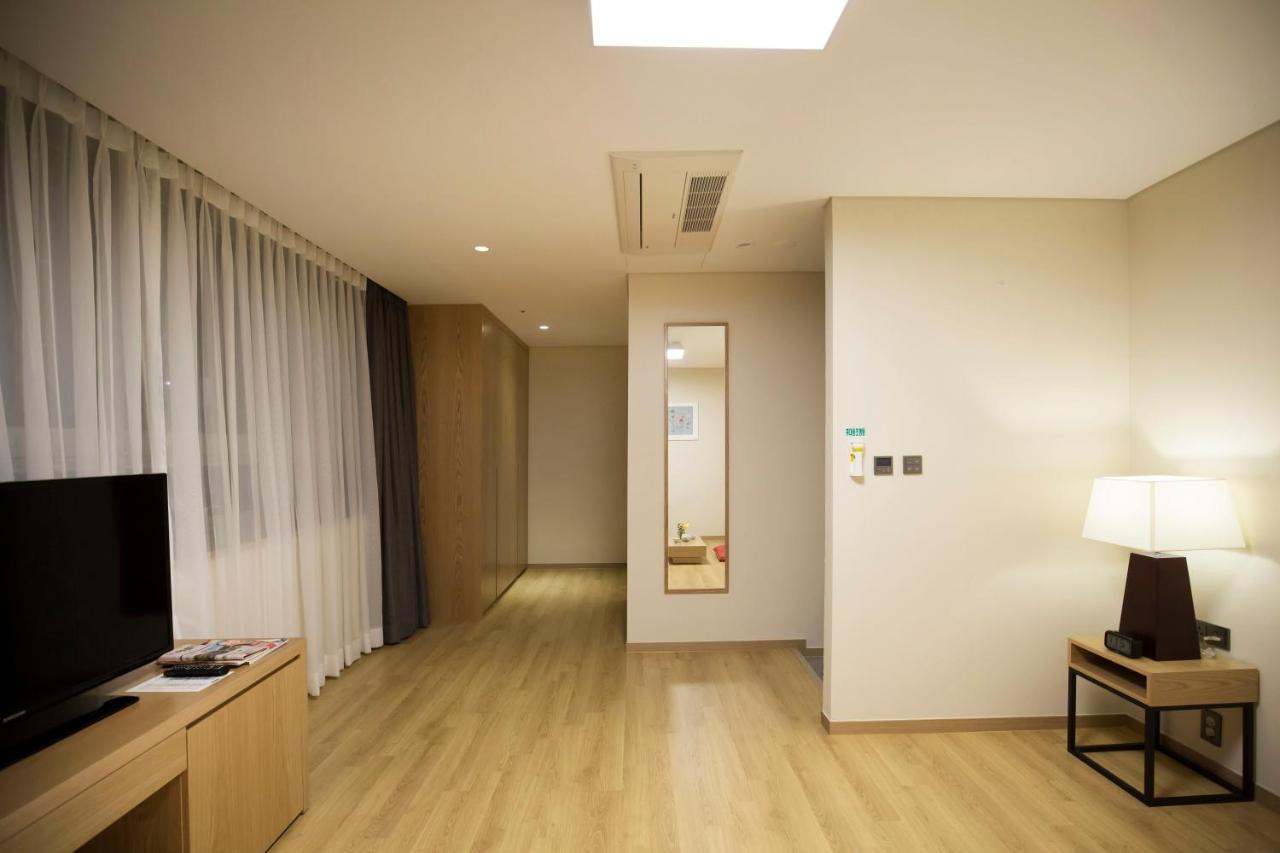 Best Western Haeundae Hotel Busan Esterno foto